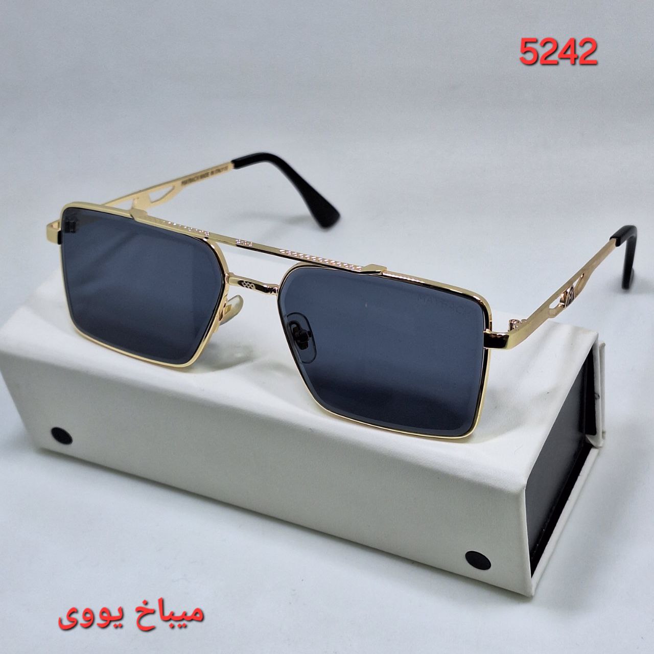 حجم دهنده لب
