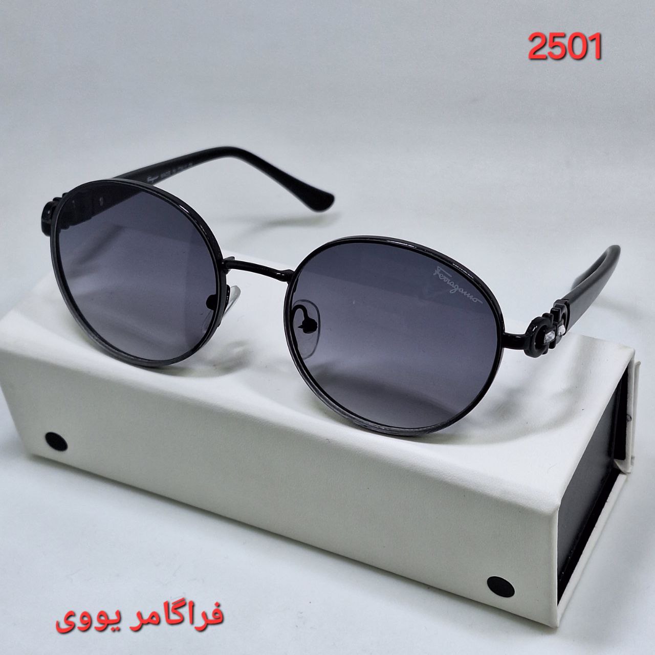 حجم دهنده لب
