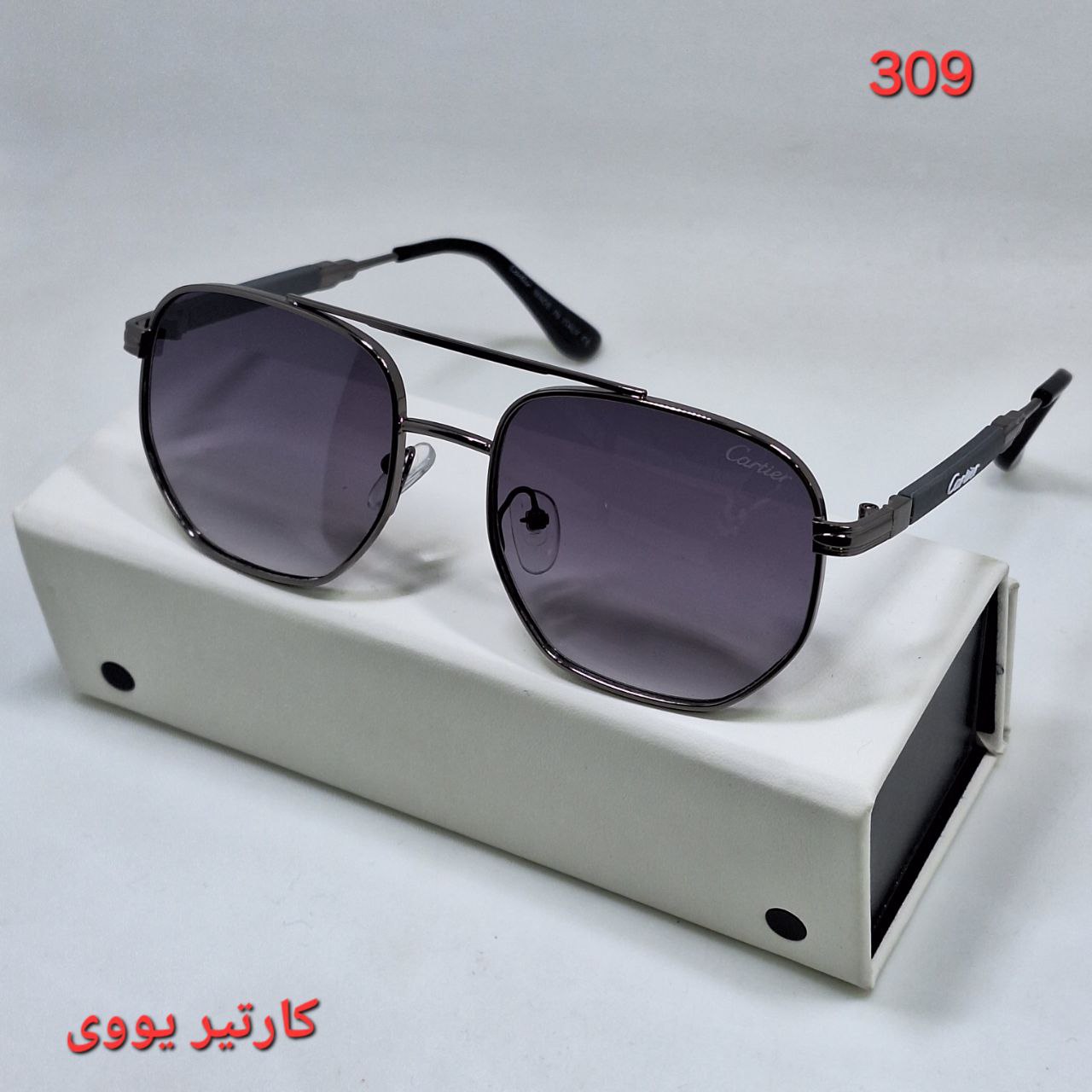 حجم دهنده لب