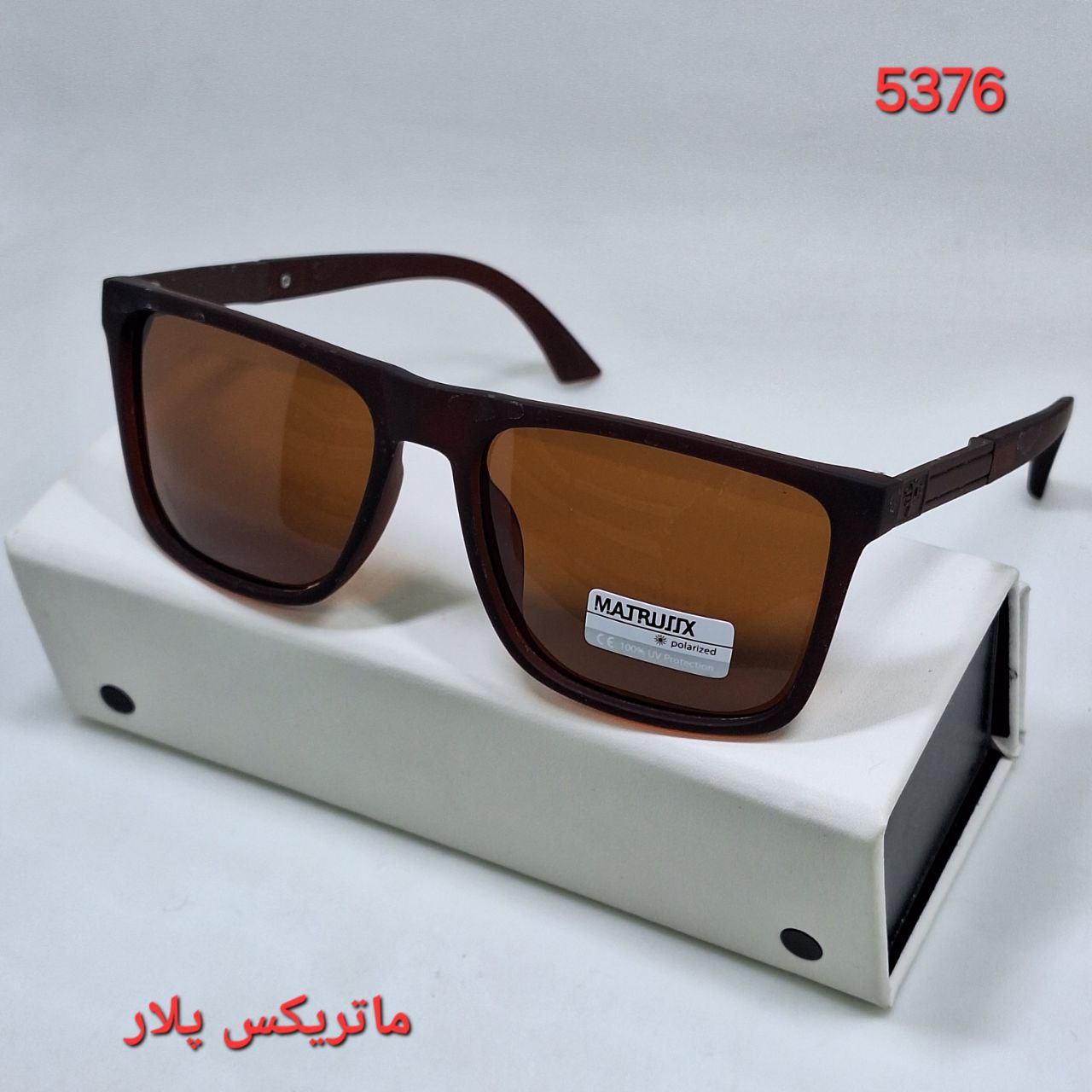 حجم دهنده لب