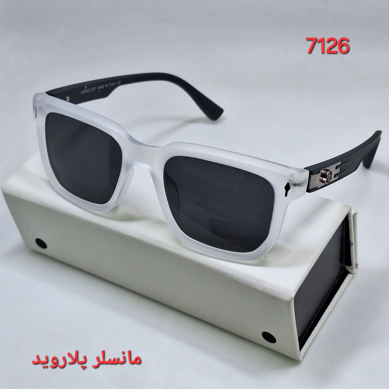 حجم دهنده لب