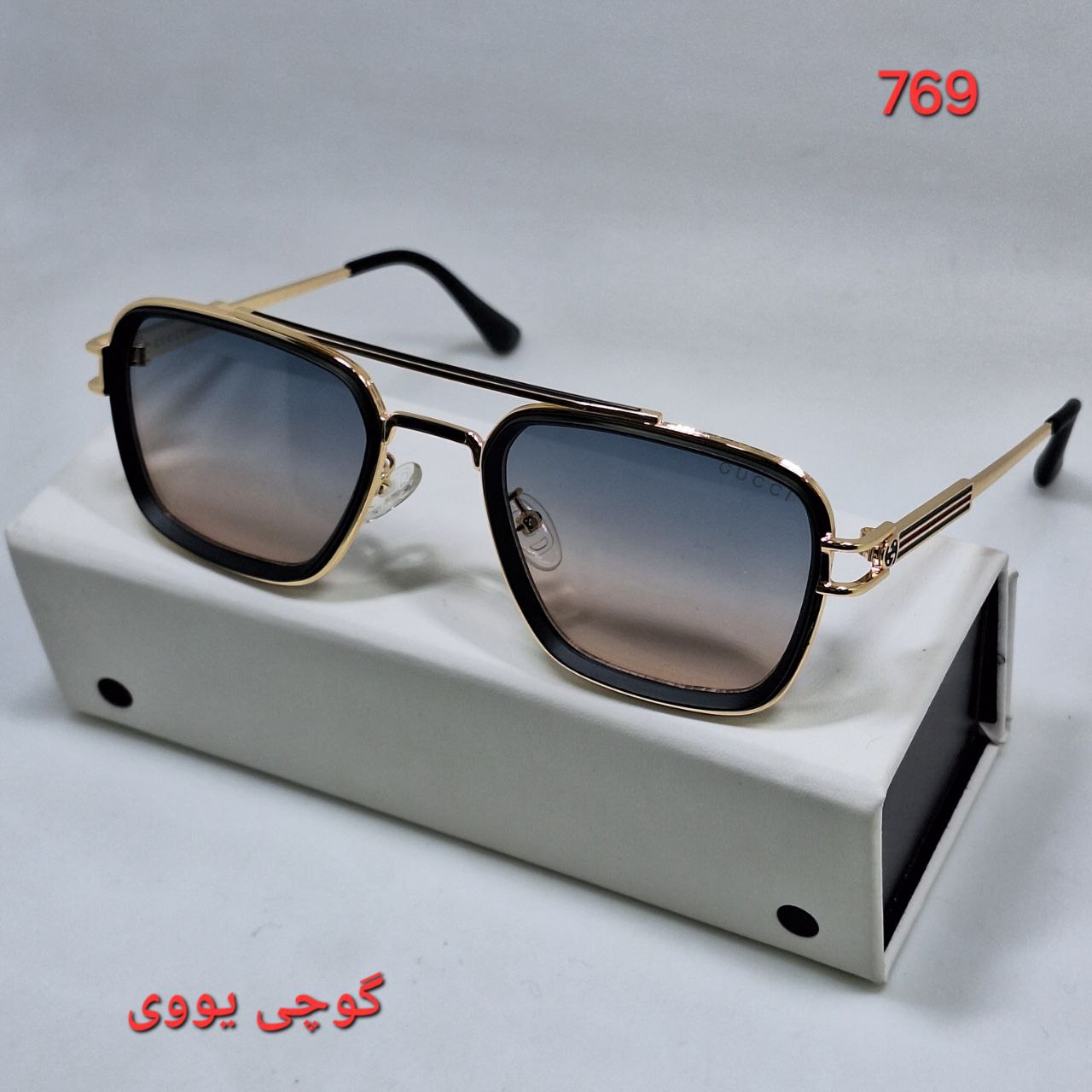 حجم دهنده لب