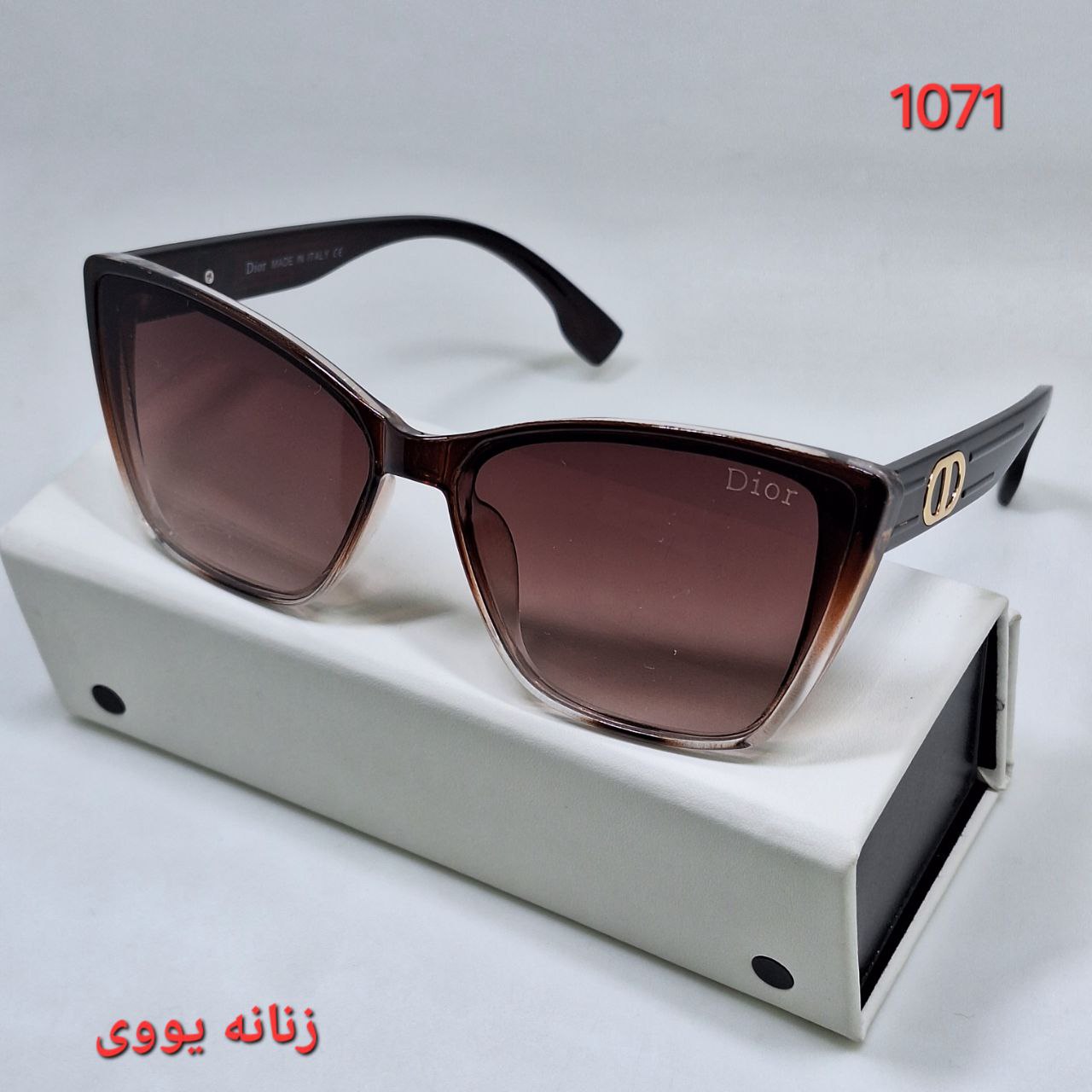 حجم دهنده لب