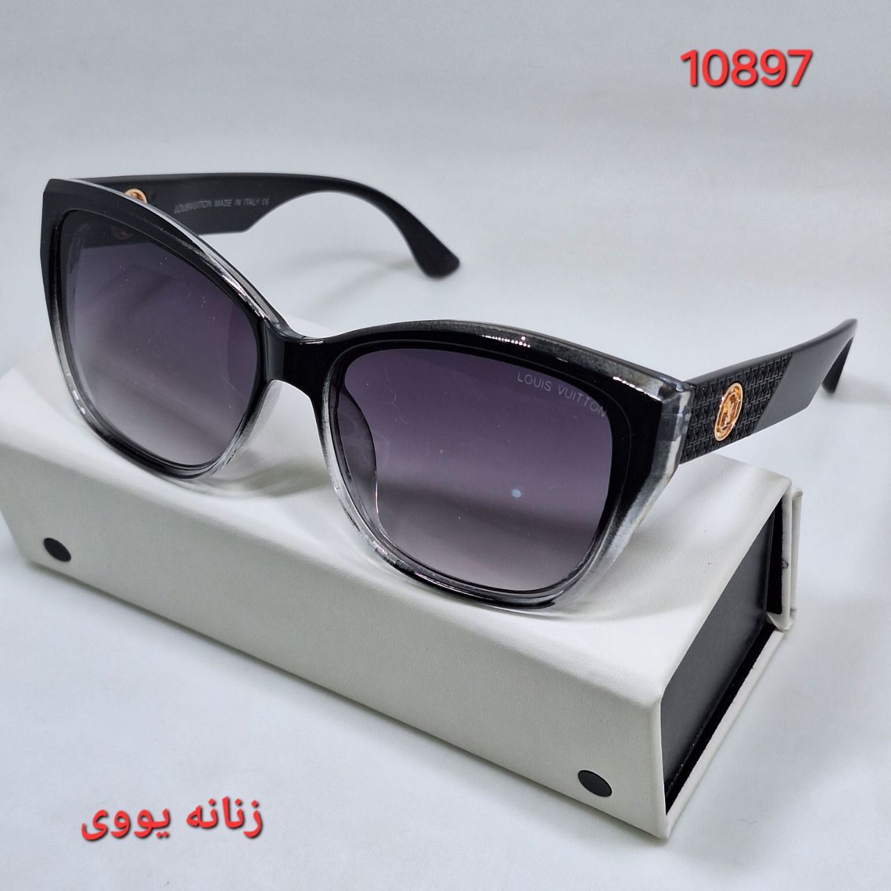 حجم دهنده لب