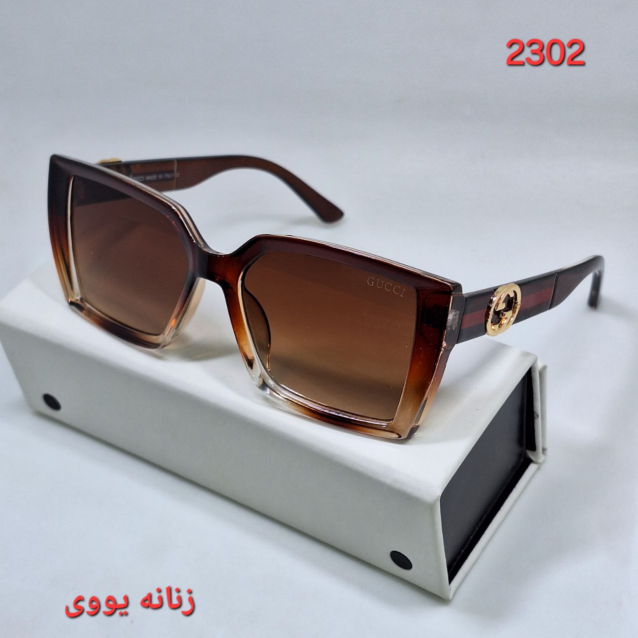 حجم دهنده لب